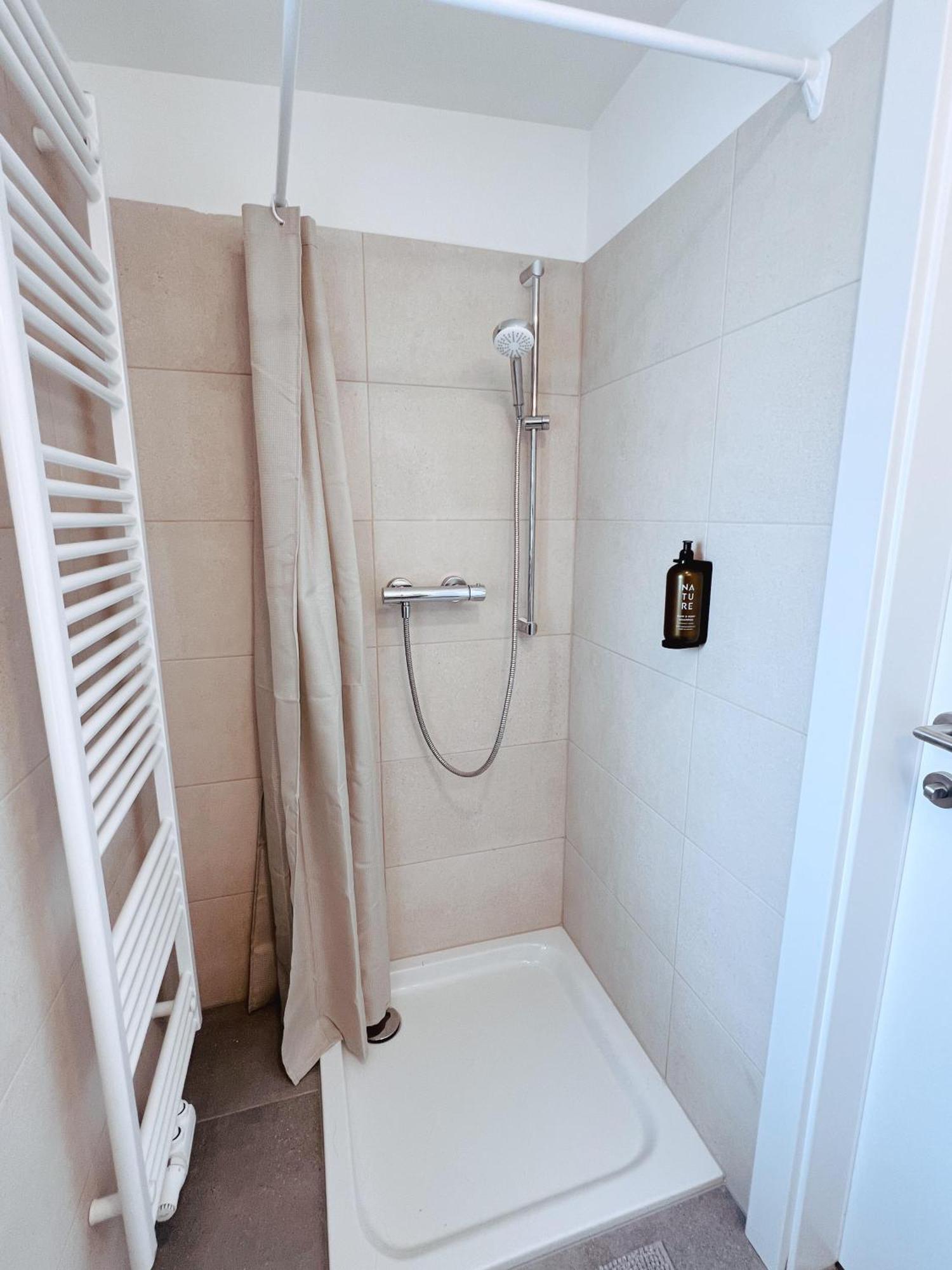 Brunnenmarkt Balcony Apartment Wiedeń Zewnętrze zdjęcie