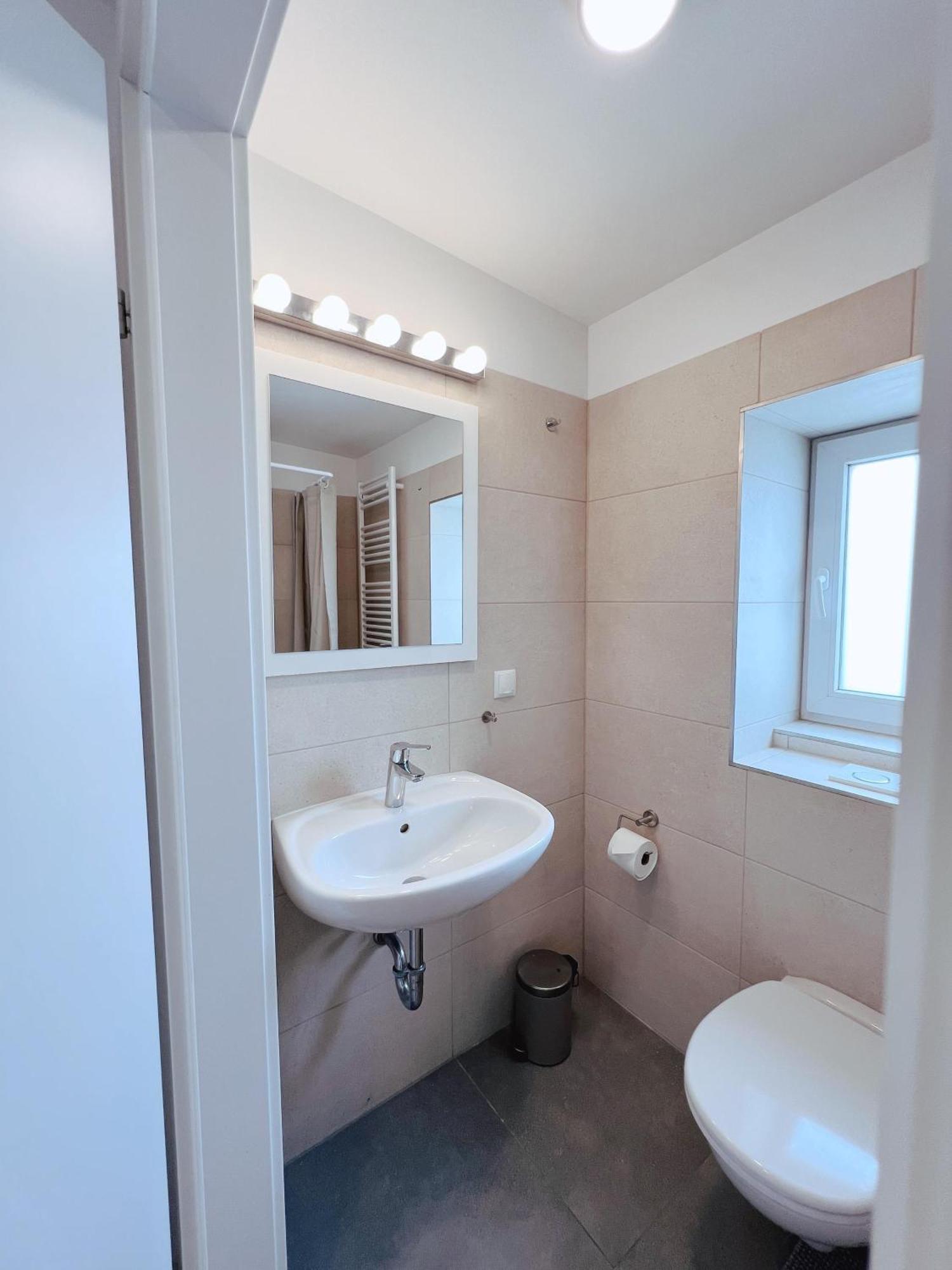 Brunnenmarkt Balcony Apartment Wiedeń Zewnętrze zdjęcie